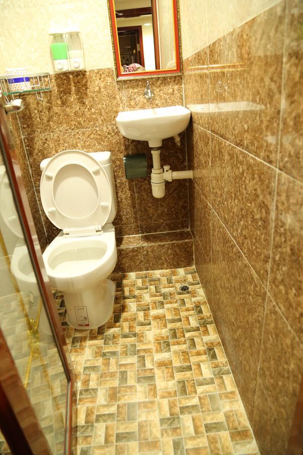 Euro Hostel Хонконг Екстериор снимка