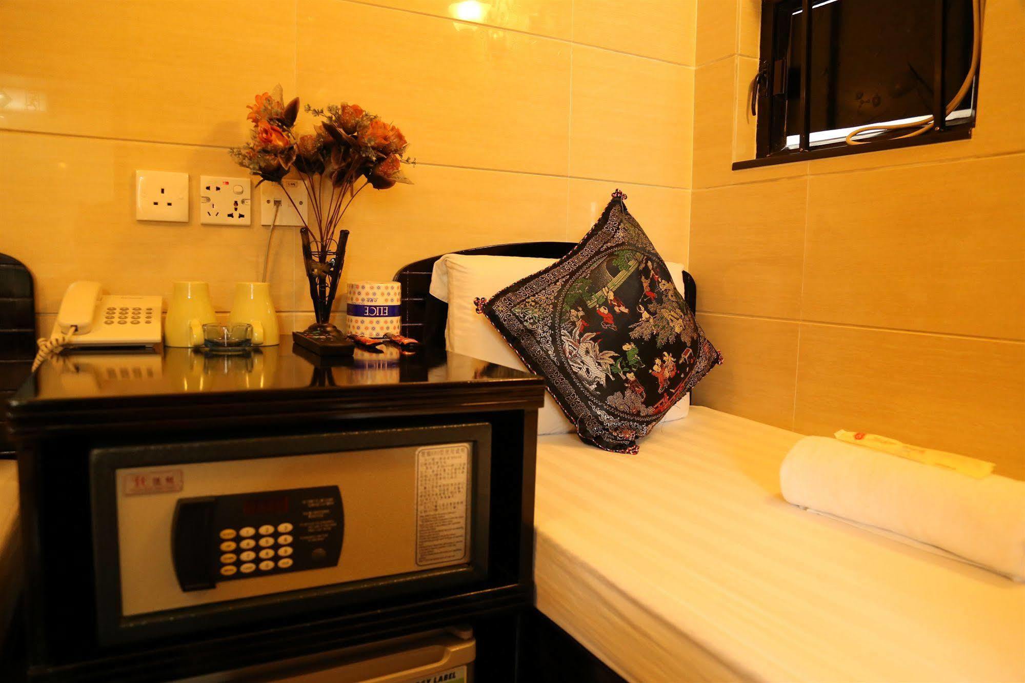 Euro Hostel Хонконг Екстериор снимка